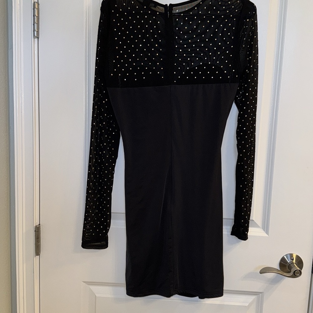 Dress - Picture 10 of 10